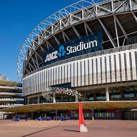 Ferienwohnung Stunning Views Sydney Olympic Park Exterior foto