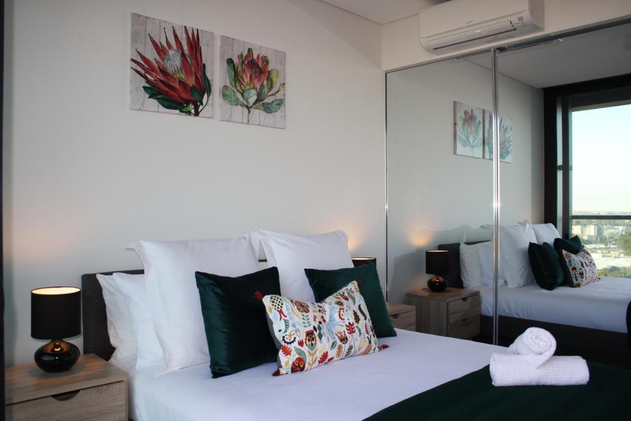 Ferienwohnung Stunning Views Sydney Olympic Park Exterior foto